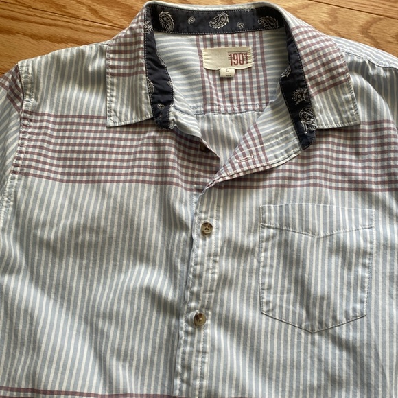 Casual button down top - Picture 2 of 11